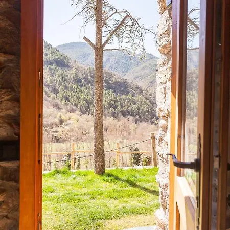 Chalet Casa Rustica La Borda De La Munda.