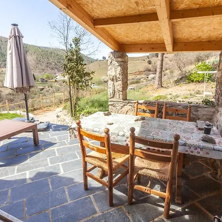 Casa Rustica La Borda De La Munda. *